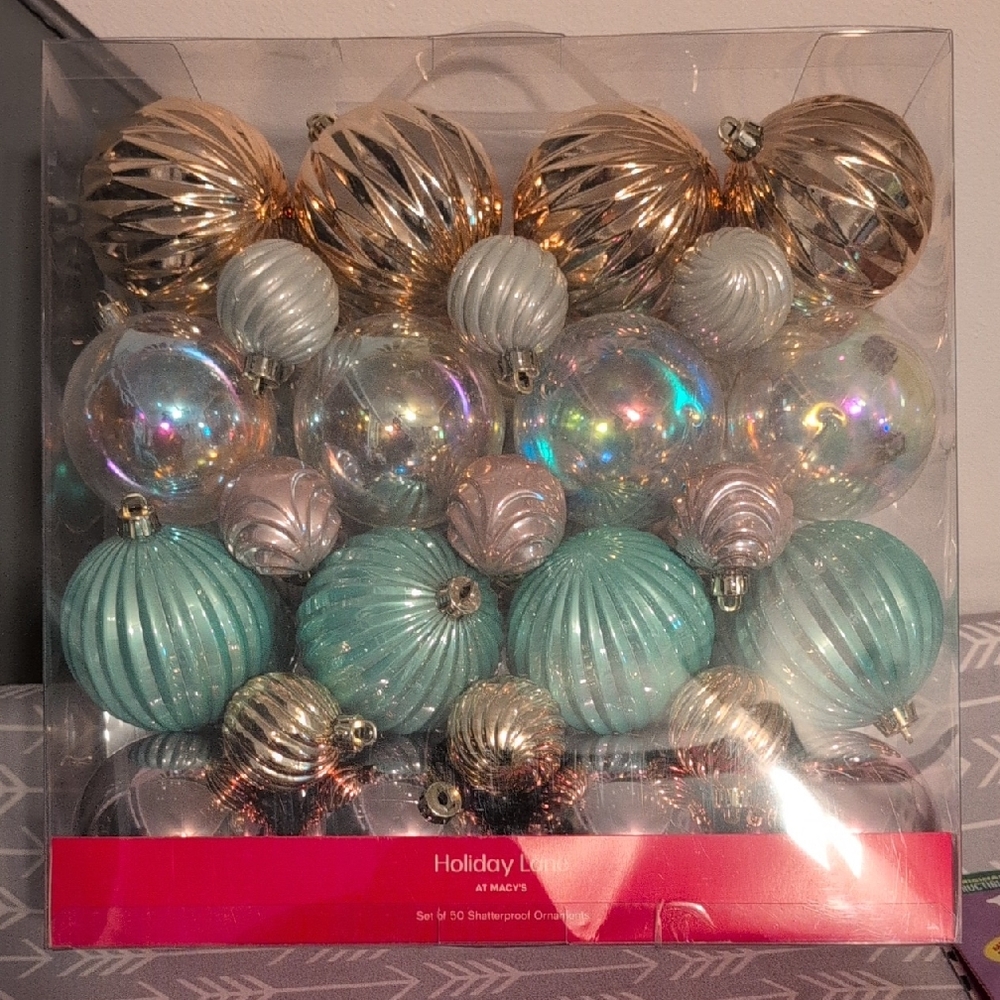Gold and Silver Ornament Set